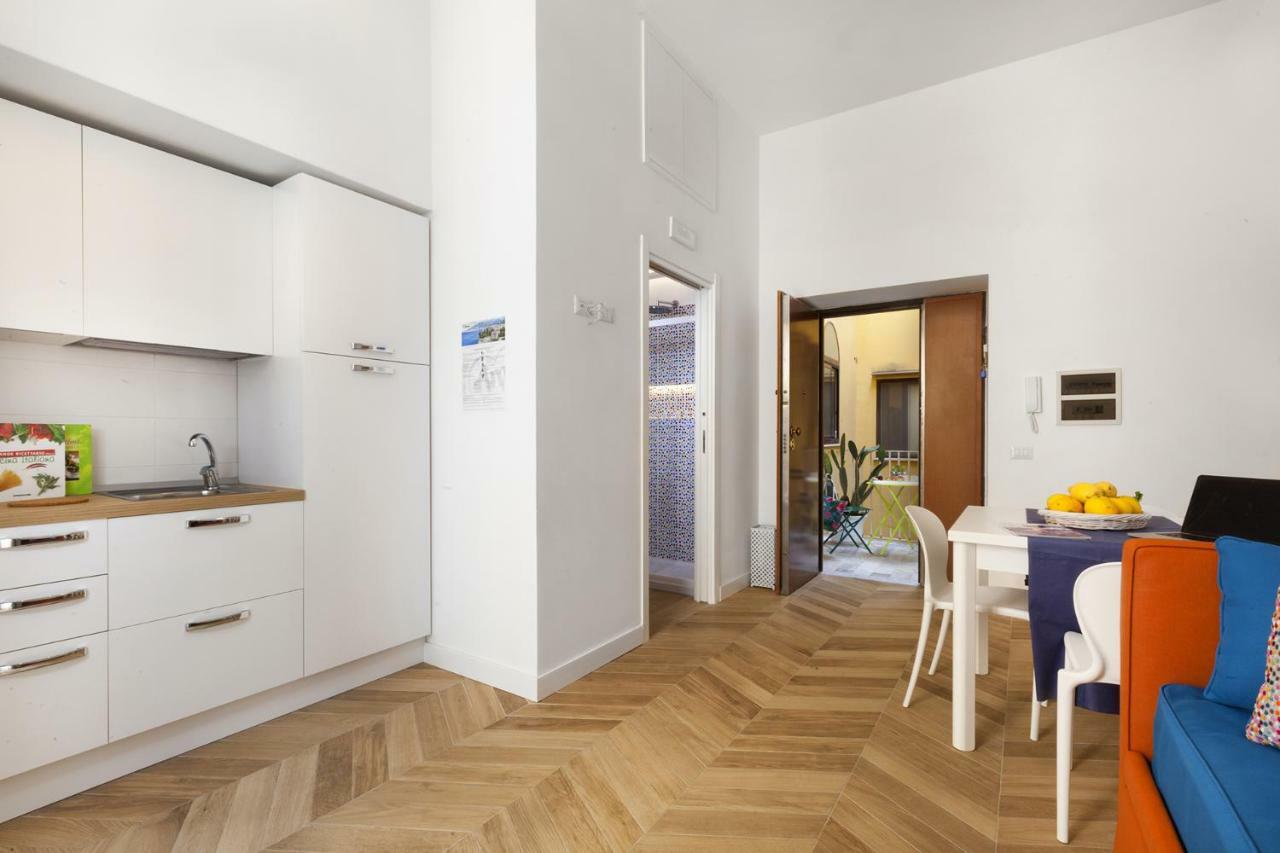 Amore Rentals - Casa 80 Sorrento Exteriör bild