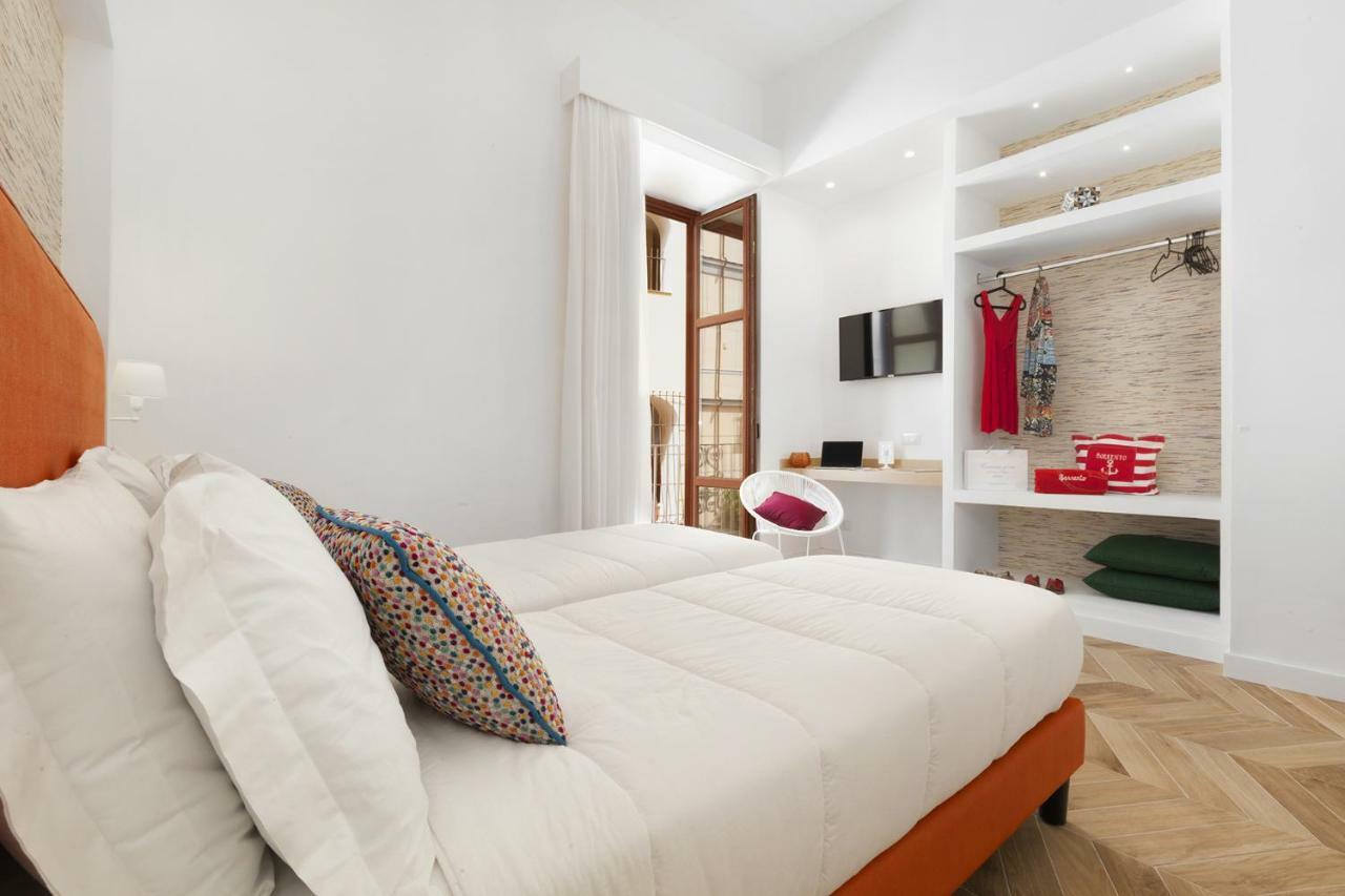 Amore Rentals - Casa 80 Sorrento Exteriör bild